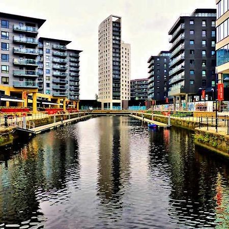 Rooshaus Leeds Docks Apartment Exterior foto
