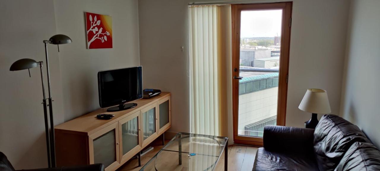 Rooshaus Leeds Docks Apartment Exterior foto